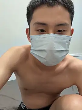 Snapshot of Benson18y chatting on 30, 9, 2025 Benson18y online show from 30, 9, 2025