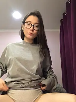 Milka23 online show from 28, 12, 2024