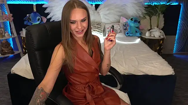 Snapshot of KiraGrayy chatting on 14, 10, 2025 KiraGrayy online show from 14, 10, 2025