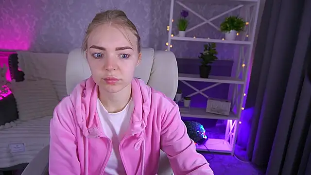 EmilySunshineS online show from 6, 3, 2026