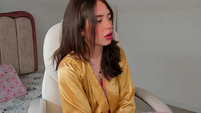 Snapshot of kitty_ford chatting on 5, 12, 2024 kitty ford online show from 5, 12, 2024