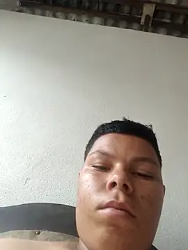 Snapshot of putoso031 chatting on 20, 12, 2025 putoso031 online show from 20, 12, 2025