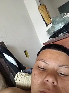 Snapshot of putoso031 chatting on 22, 12, 2025 putoso031 online show from 22, 12, 2025