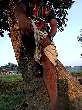 Snapshot of arafat_mia chatting on 19, 10, 2025 arafat mia online show from 19, 10, 2025