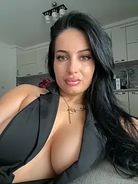 Snapshot of melissablack chatting on 6, 11, 2025 melissablack online show from 6, 11, 2025