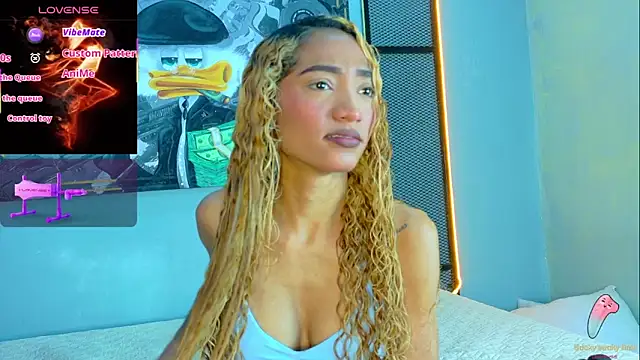 Snapshot of Charlotte_Love10 chatting on 14, 11, 2025 Charlotte Love10 online show from 14, 11, 2025