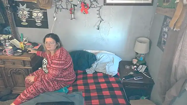 wild hot mess online show from 3, 12, 2024