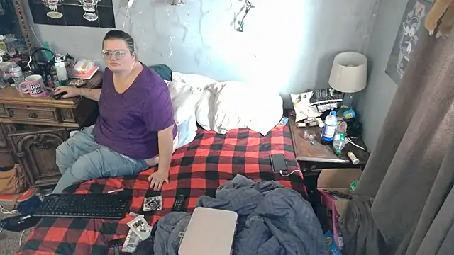 wild hot mess online show from 8, 12, 2024