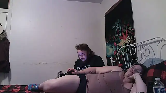 wild hot mess online show from 19, 1, 2025