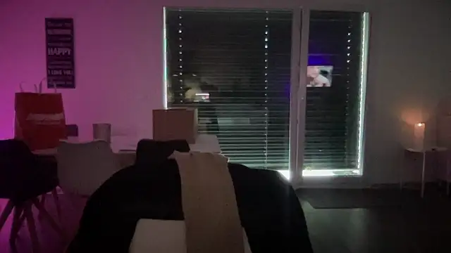 WilloGirl online show from 16, 3, 2025