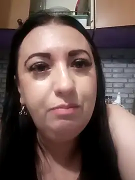 Snapshot of Veronica-Celie chatting on 10, 10, 2025 Veronica-Celie online show from 10, 10, 2025