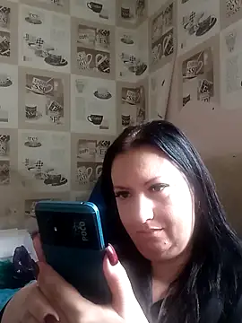 Snapshot of Veronica-Celie chatting on 11, 10, 2025 Veronica-Celie online show from 11, 10, 2025