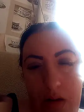 Snapshot of Veronica-Celie chatting on 23, 10, 2025 Veronica-Celie online show from 23, 10, 2025