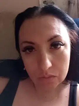 Snapshot of Veronica-Celie chatting on 6, 11, 2025 Veronica-Celie online show from 6, 11, 2025