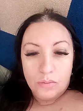 Snapshot of Veronica-Celie chatting on 14, 11, 2025 Veronica-Celie online show from 14, 11, 2025