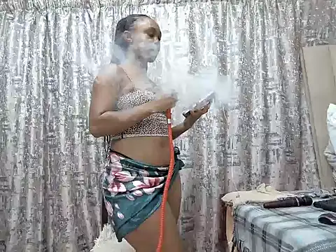 Pearl 00 online show from 17, 1, 2025