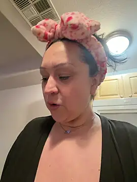 AlyssiaAmoreXO online show from 13, 3, 2026