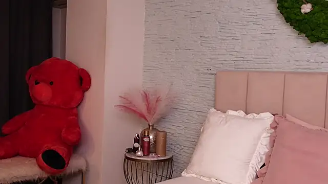 AnnieStylesx online show from 22, 3, 2025