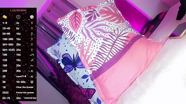 sofi doll 23 online show from 14, 10, 2025