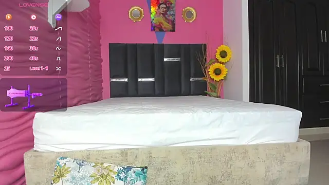 Snapshot of valeria_hurtado chatting on 15, 3, 2025 valeria hurtado online show from 15, 3, 2025