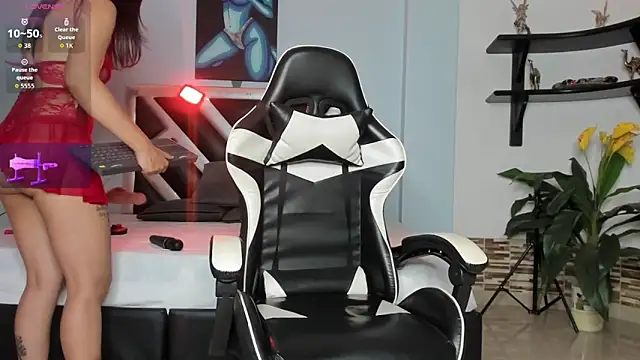 valeria hurtado online show from 6, 4, 2026