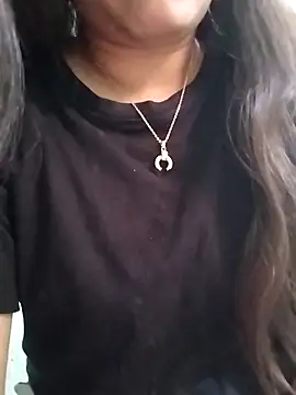 Indianhyna online show from 3, 2, 2026