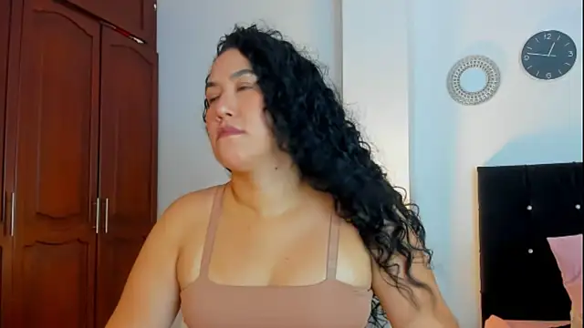 kathyajhonss online show from 24, 10, 2025