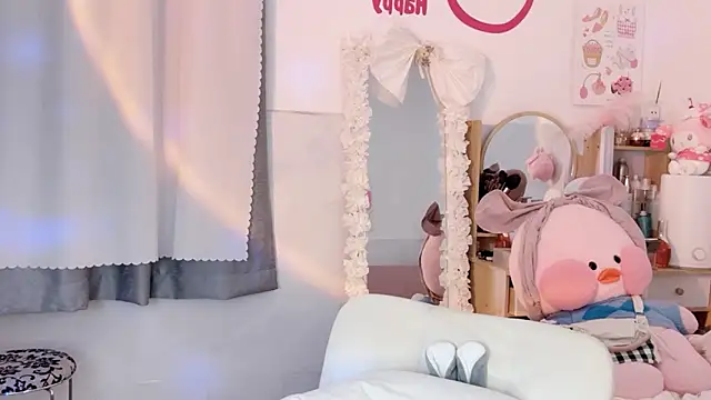 Carly 1 online show from 4, 12, 2024