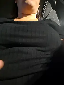 Snapshot of litha_luna chatting on 30, 11, 2025 litha luna online show from 30, 11, 2025