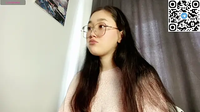 Snapshot of Jennatyan chatting on 21, 3, 2025 Jennatyan online show from 21, 3, 2025