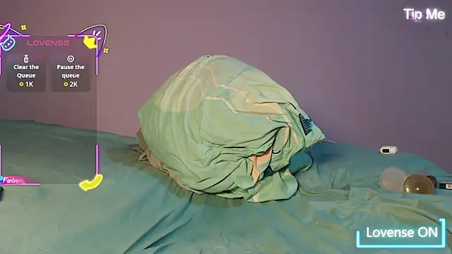 Dante Bear  online show from 3, 11, 2025