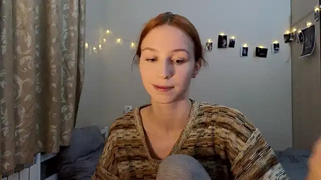 Mary Av online show from 4, 12, 2024