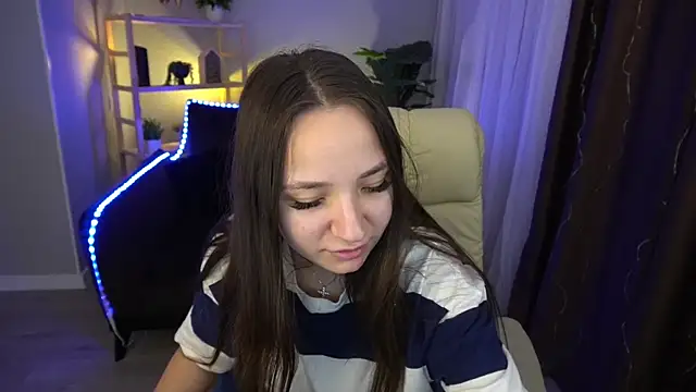 Snapshot of ElysLunar chatting on 15, 1, 2025 ElysLunar online show from 15, 1, 2025