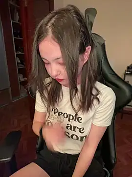 Snapshot of lalallalalaa- chatting on 11, 2, 2025 lalallalalaa- online show from 11, 2, 2025