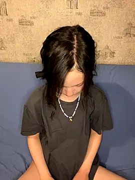 Snapshot of lalallalalaa- chatting on 5, 11, 2025 lalallalalaa- online show from 5, 11, 2025