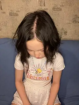 Snapshot of lalallalalaa- chatting on 7, 11, 2025 lalallalalaa- online show from 7, 11, 2025