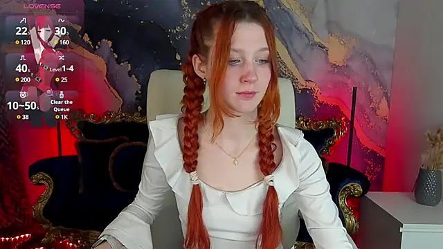 Snapshot of MagicLilu chatting on 8, 3, 2025 MagicLilu online show from 8, 3, 2025