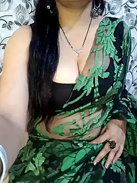 Snapshot of kindar-joy chatting on 5, 2, 2025 kindar-joy online show from 5, 2, 2025