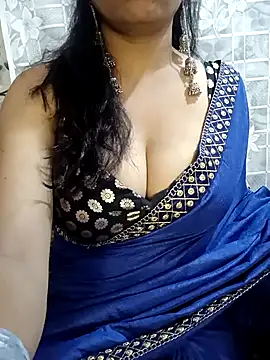 Snapshot of kindar-joy chatting on 10, 9, 2025 kindar-joy online show from 10, 9, 2025