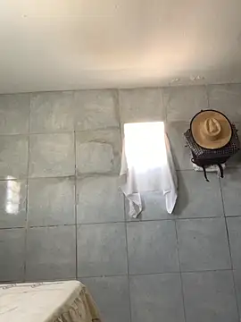 Gabrielleof online show from 6, 11, 2025