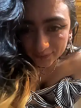 Lila Desiree online show from 3, 12, 2024