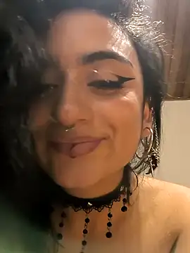 Lila Desiree online show from 17, 12, 2024