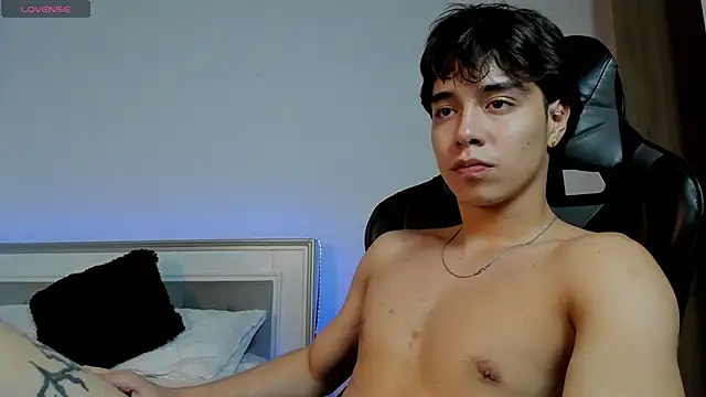 Snapshot of facebaby1 chatting on 30, 11, 2025 facebaby1 online show from 30, 11, 2025