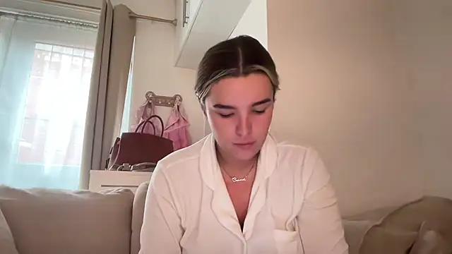 maisiesmithx online show from 29, 10, 2025