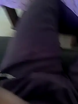 SuranSexy33 online show from 5, 12, 2024