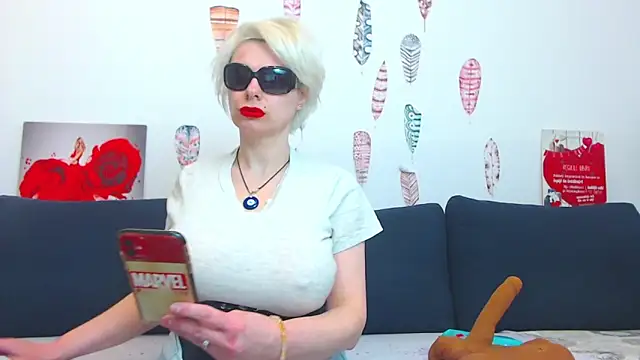 ForeverBarbie  online show from 17, 3, 2026