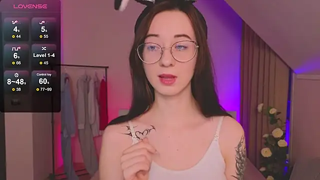 Dark Lola  online show from 4, 2, 2025