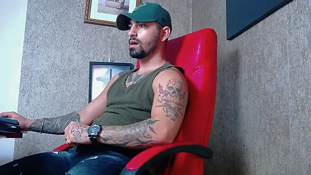 NigelBoydXXX online show from 7, 2, 2025