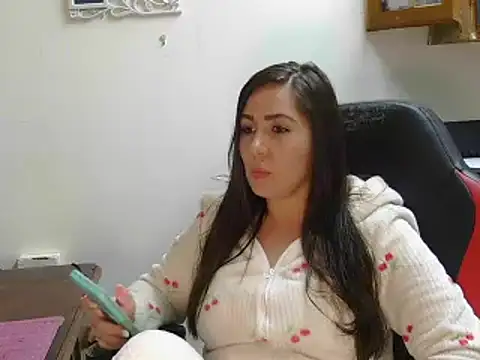 Kiara zoya online show from 21, 1, 2025