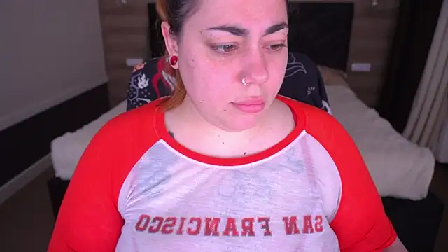 Kittywakee online show from 8, 9, 2025